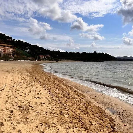 Villa Pitou, Piscine Chauffee, 200m La Londe-les-Maures