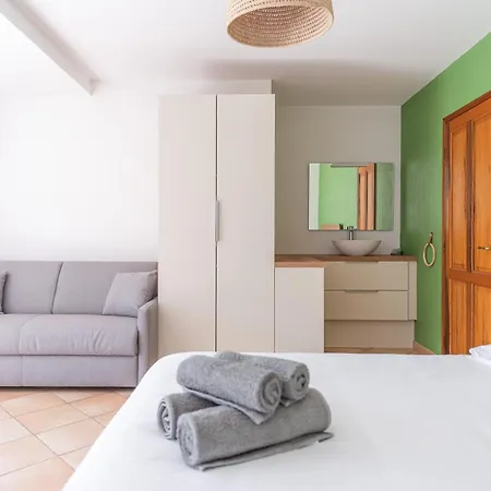 Pitou, Piscine Chauffée, 200m *