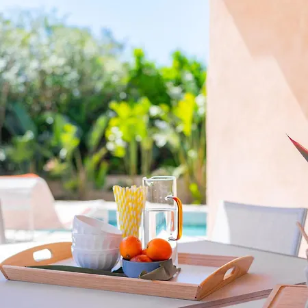 Pitou, Piscine Chauffée, 200m Villa La Londe-les-Maures