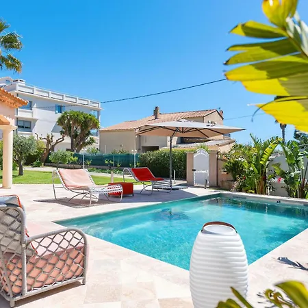Villa Pitou, Piscine Chauffee, 200m La Londe-les-Maures