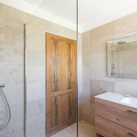 Pitou, Piscine Chauffée, 200m *