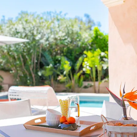 Pitou, Piscine Chauffée, 200m Villa