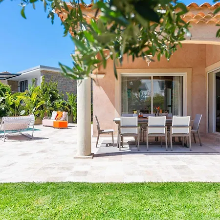 Villa Pitou, Piscine Chauffée, 200m