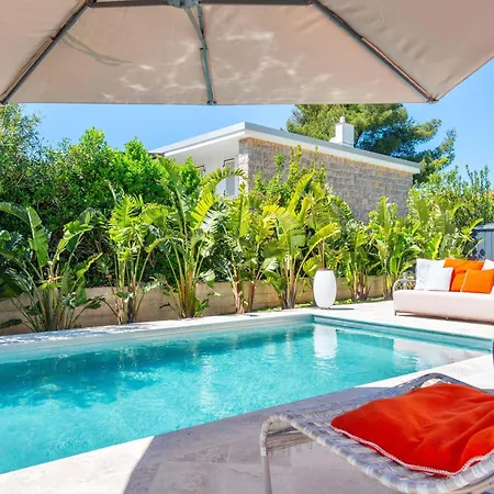 Pitou, Piscine Chauffee, 200m Villa *