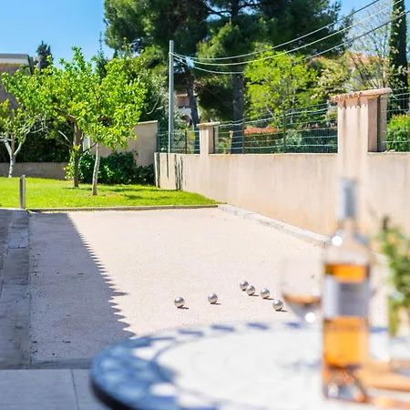 Pitou, Piscine Chauffee, 200m Villa