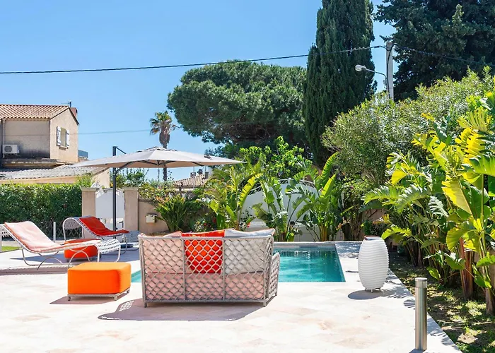 Villa Pitou, Piscine Chauffee, 200m